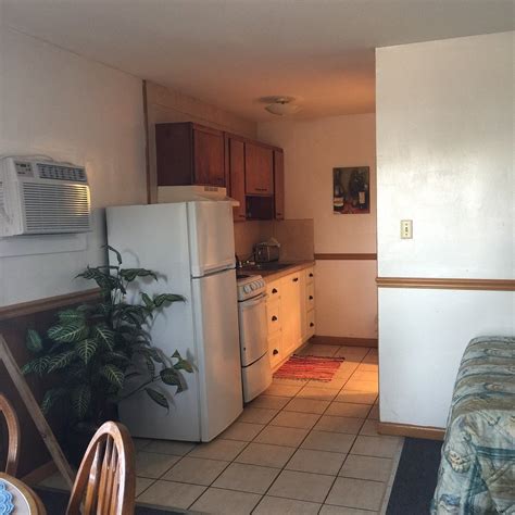 SPORTSMAN'S LODGE (Eastpoint) - Motel Reviews & Photos - Tripadvisor