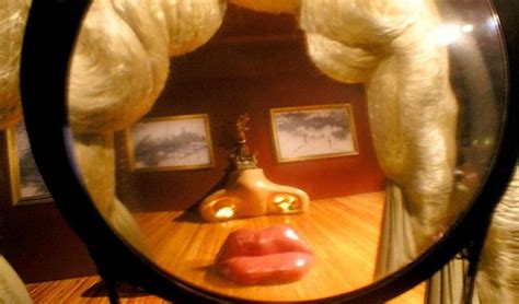 Salvador Dali’s famous Mae West Lips sofa may leave UK if buyer can’t ...