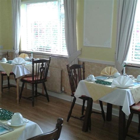 SEA COURT B&B (Tramore) - B&B Reviews, Photos, Rate Comparison ...