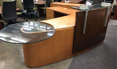 Office Reception Desk Counter
