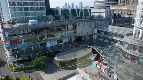 12 Mall di Surabaya Terbesar yang Lengkap dan Murah! - Dewatiket