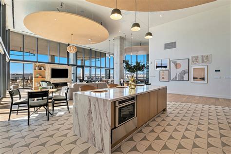 One Seven at Belleview Station | Luxury Apartments in Denver, CO