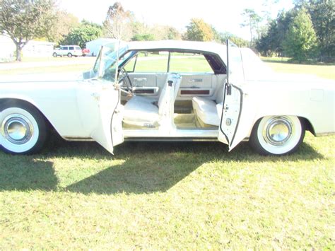 1965 Lincoln Continental Convertible suicide doors - Classic Lincoln Continental 1965 for sale