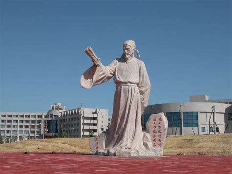 毛岸英玻璃钢塑像_滨州宏景雕塑有限公司