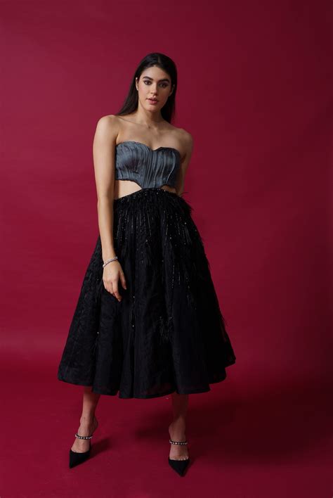 Shop Ribelle - Designer Wear | couture wear – Ribelle Online