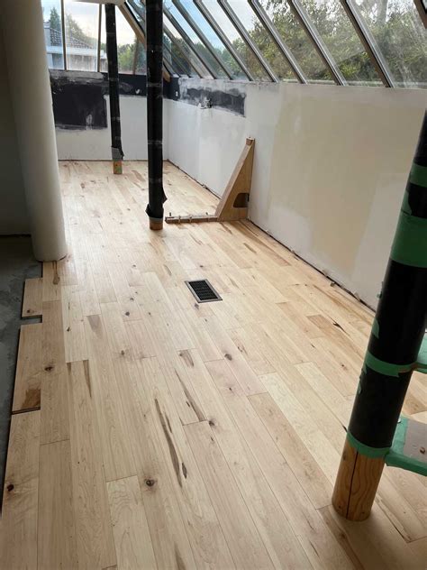 Understanding Hardwood Flooring Finishes - Flooring Designs