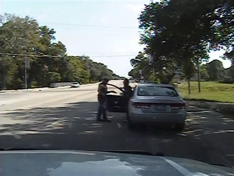 Sandra Bland: Anonymous release video claiming to 'expose Texas police ...