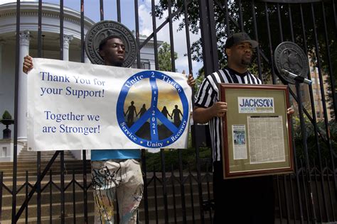 Yazoo federal prison whistleblower takes crusade for corrections reform ...