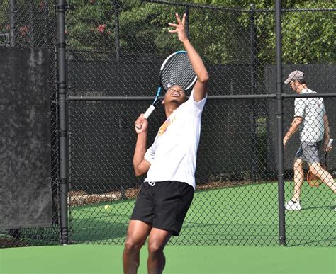 Racquet Sports - Thornblade Club