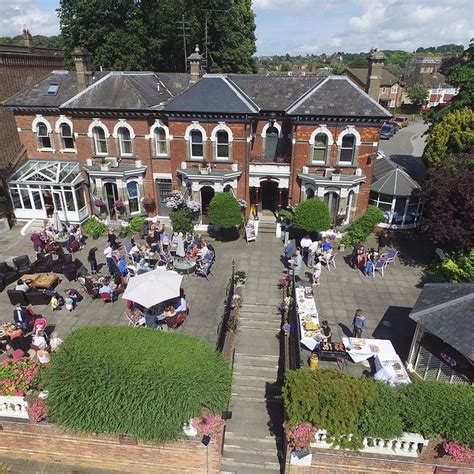 THE LEASIDE HOTEL (Luton) - Hotel Reviews, Photos, Rate Comparison ...