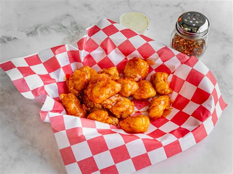 Desi Pizza Bite – Savor the Passion in Every Slice