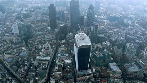为防恐怖袭击 伦敦欲为摩天大楼打造新“钢铁之环”|界面新闻 · 天下