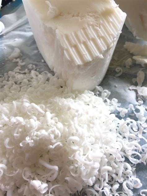 Coconut oil laundry soap – per 100g (laundry powder recipe included)