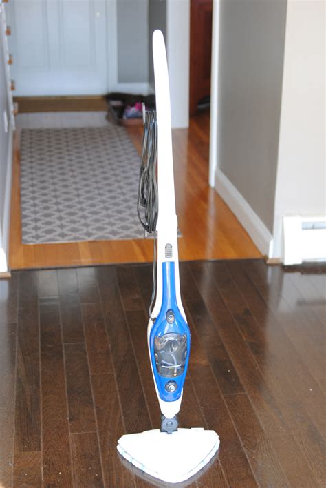 Cleaning Hardwood Floor