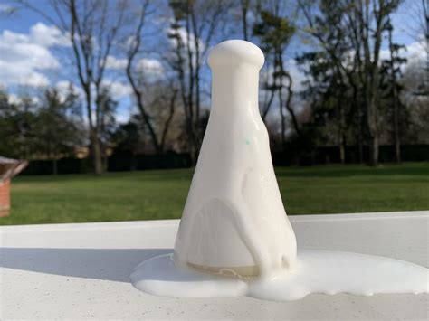 Elephant Toothpaste Reaction Explained 的图像结果