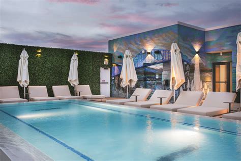 Chattanooga Just Got Its First-Ever Hyatt—And It Has a Rooftop Bar With ...
