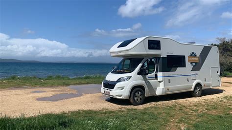 Camping sauvage en Suisse : règlementation, bivouac et aires pour ...