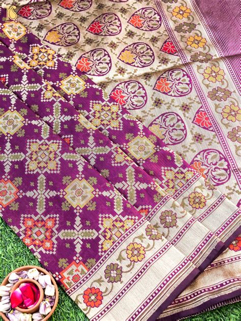 Orange Handwoven Pure Katan Silk Banarasi Patola Saree – Khinkhwab