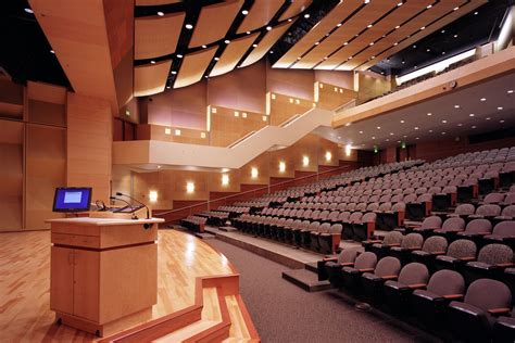 Western Ventures | UW Kane 130 Lecture Hall