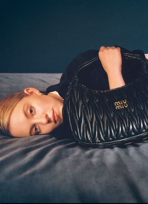 Miu Wander | Miu Miu