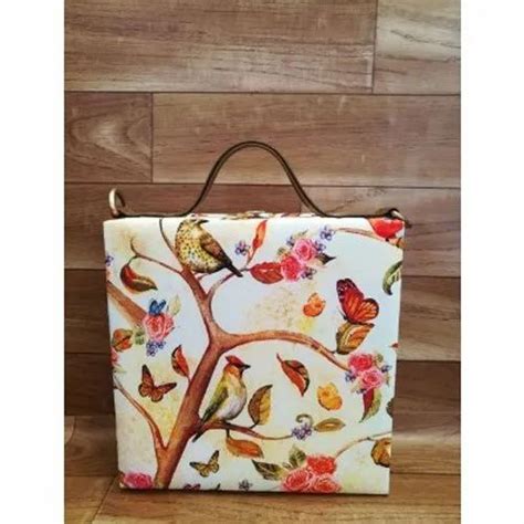 Azzra World - Manufacturer of Clutch Bags & Designer Clutch from Jaipur