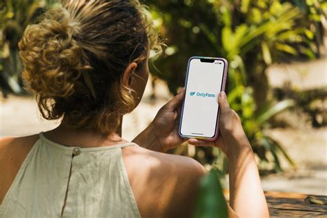 Female Celebrities Earning Millions on OnlyFans: Empowerment or Regret? - Elite Baddies