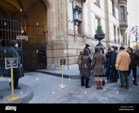 John Lennon Dakota Shooting