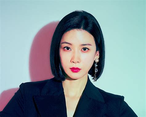 How EJAE reinvented herself after her agency crushed her K-pop idol dreams | CNN Business