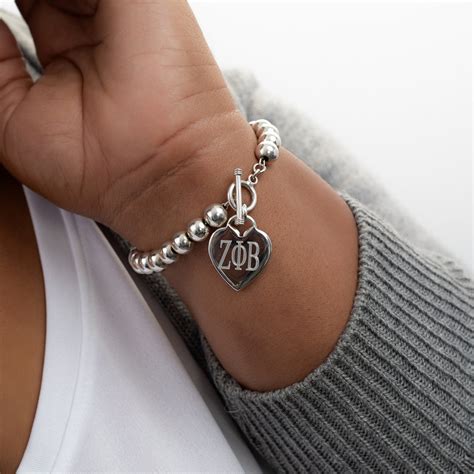 Sterling Silver vs. Pure Silver: What’s the Difference? – The Sterling Link