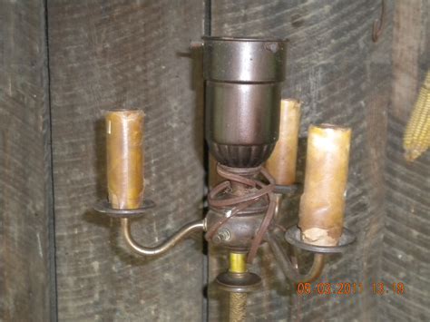 Rembrandt Vintage Floor Lamp R7081 Value & Appraisal | InstAppraisal