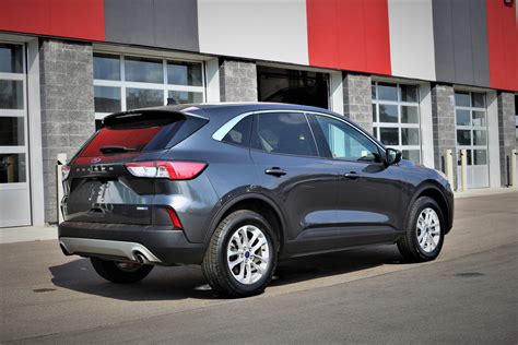 2020 FORD ESCAPE SE - East Side Truck & Auto