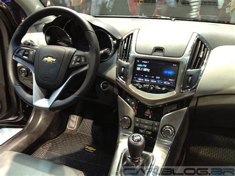 Novo Chevrolet Cruze 2014: fotos e vídeo da versão reestilizada