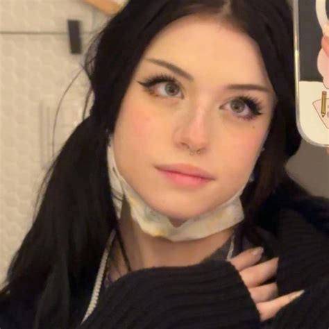 Hannah Owo Wiki, Age, Height, Net Worth, Boyfriend, Biography, and More ...