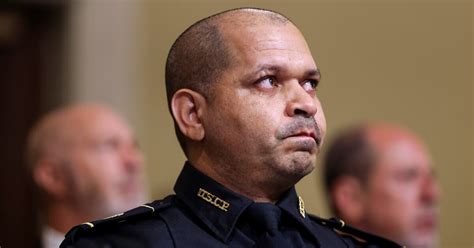 Politician with Police Office 的图像结果