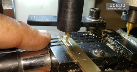 How to Use 368A Key Cutting Machine Cut Honda Laser Key | Key Cutting ...