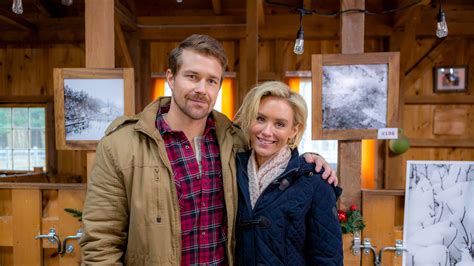 Romance at Reindeer Lodge (2017) - Backdrops — The Movie Database (TMDB)