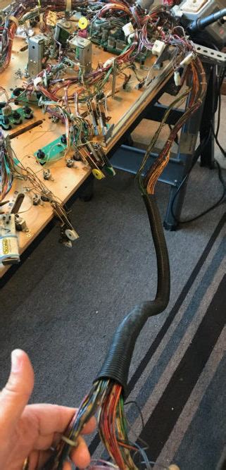 Pinball Machine Unboxing 的图像结果