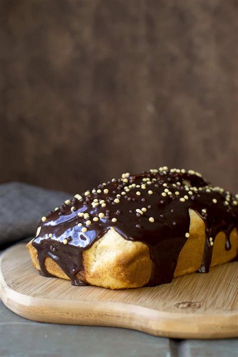 Ice Cream Bread (2 Ingredient Recipe) - Cook's Hideout