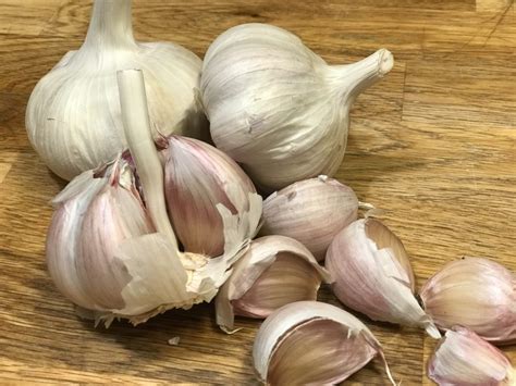 Como sacar el olor a ajo de las manos?? - CECI Home Cooking
