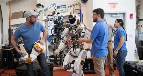 MIT Electrical Engineering and Computer Science Department MIT EECS Research 的图像结果