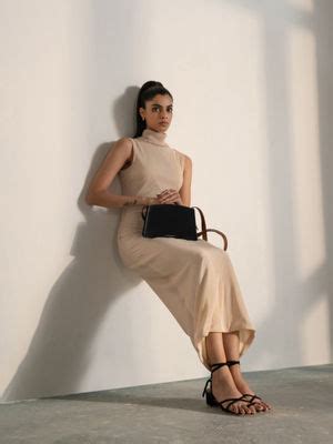 Buy Kelby Huston Black Binate Structured Sling Online