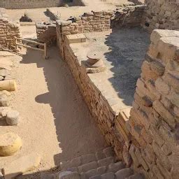 Places in Dholavira, Gujarat | Yappe.in
