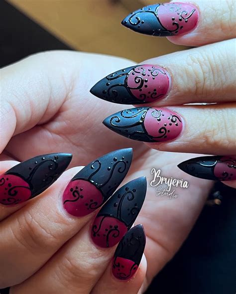 Gothic Nail Art