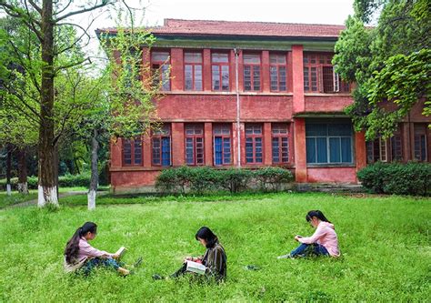 湖北科技学院校园环境-湖北科技学院