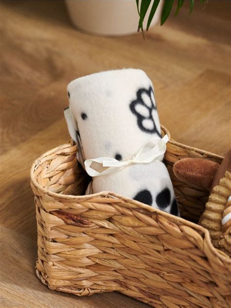 Koc dla zwierząt Kolor beżowy - SINSAY - 343BG-08X