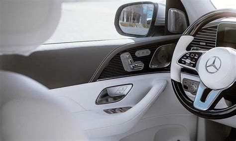 Mercedes-Benz prepares to go all-electric