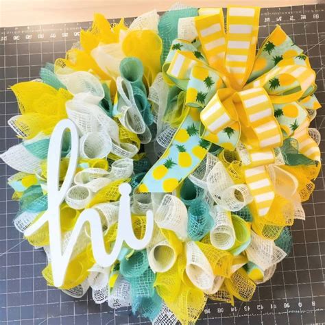 Mesh Wreath DIY Easy 的图像结果