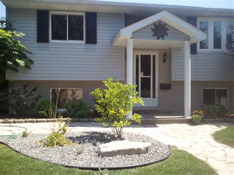 Raised Ranch Curb Appeal | Ranch House with Front Porch Raised Ranch ...