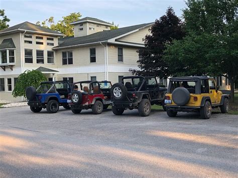 EMERALD ISLAND INN (Beaver Island) - Hotel Reviews & Photos - Tripadvisor