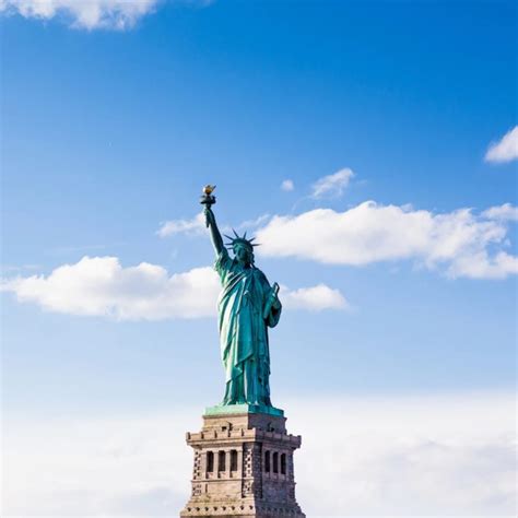 Which Country Is More Powerful/Stronger, Russia or USA? (Comparison)